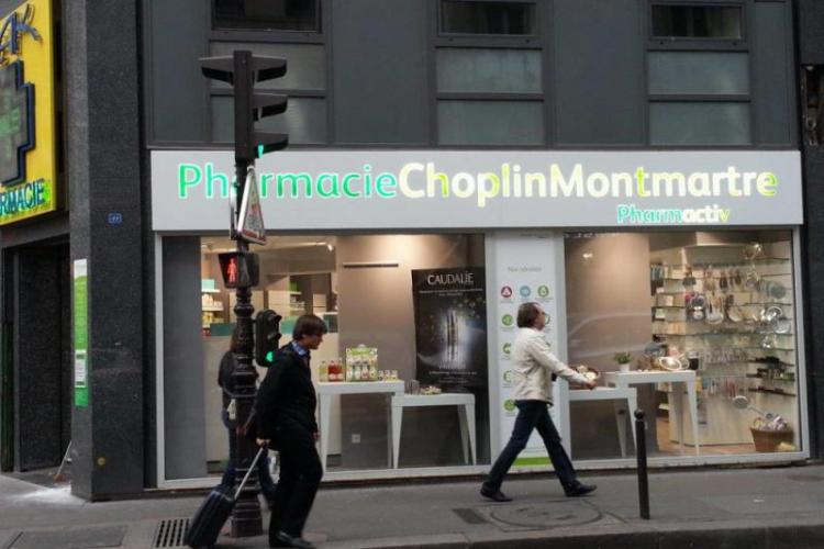 Façade de la Pharmacie Choplin-Montmartre